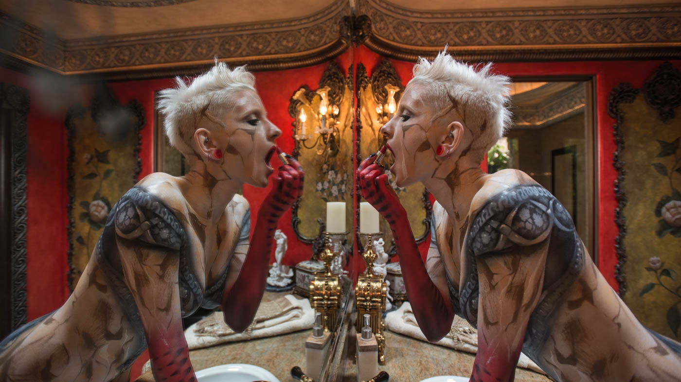 Roustan body painting on Ulorin Vex at the home of Dominic LaFerla